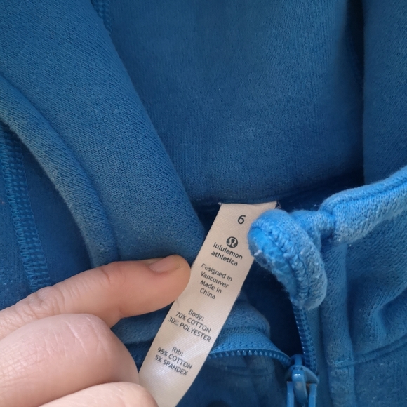 Lululemon jacket for women - Picture 4 of 11